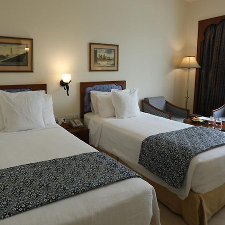 Welcomhotel By Itc Hotels, Alkapuri, ヴァドーダラー エクステリア 写真