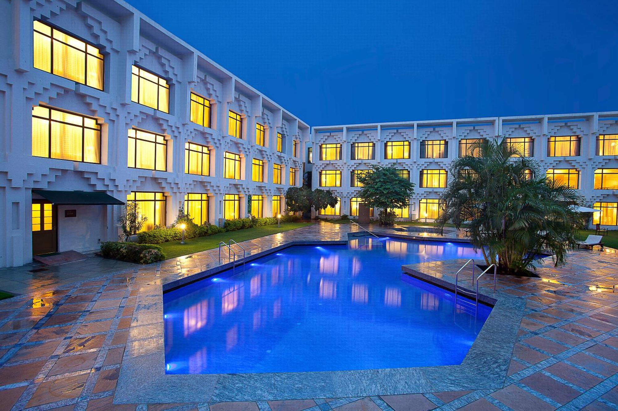 Welcomhotel By Itc Hotels, Alkapuri, ヴァドーダラー エクステリア 写真
