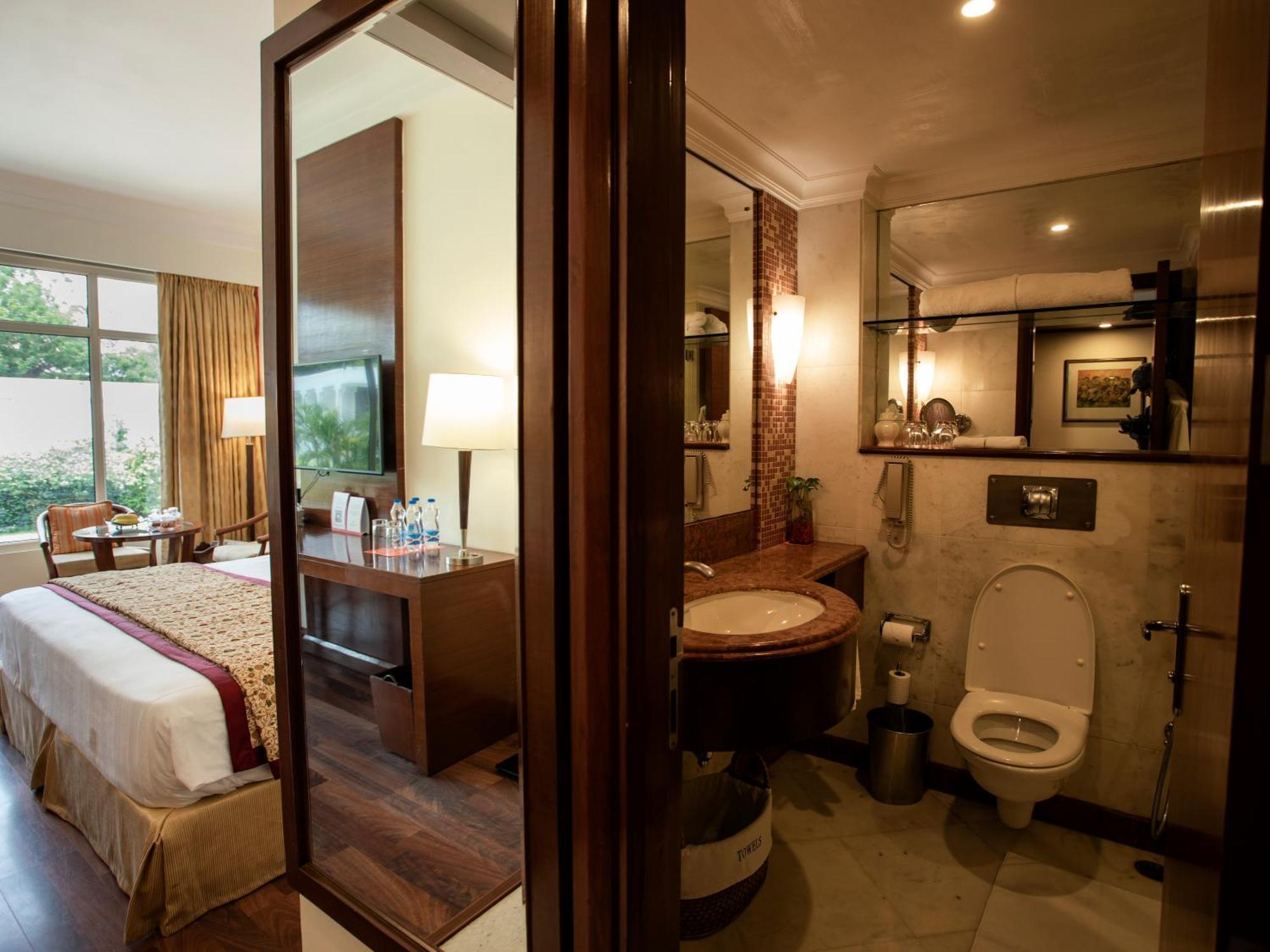 Welcomhotel By Itc Hotels, Alkapuri, ヴァドーダラー エクステリア 写真